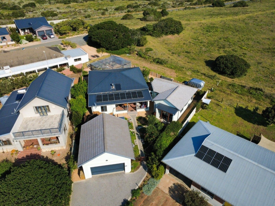 2 Bedroom Property for Sale in Stilbaai Western Cape